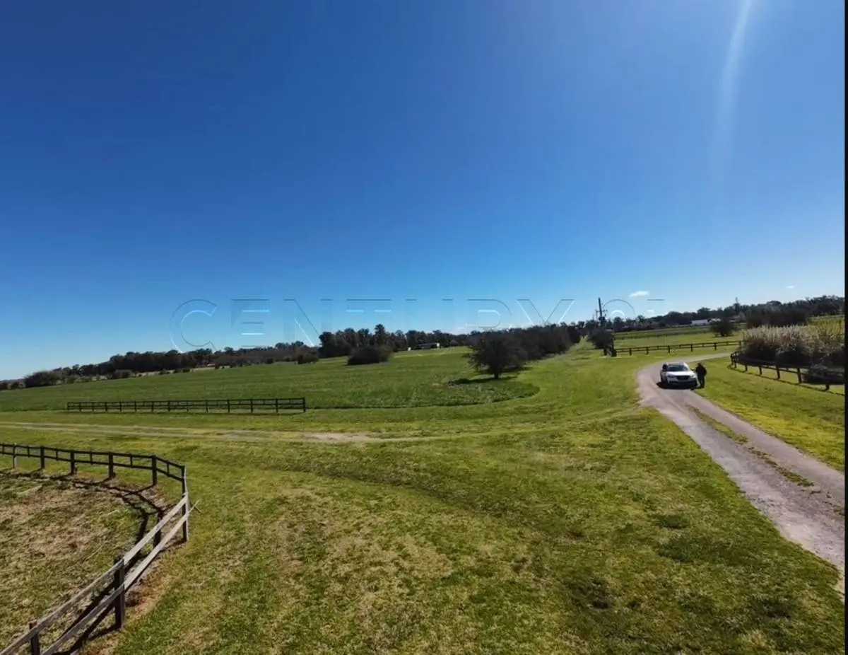 Lote de 1,4 ha frente a la cancha en Santa María de Lobos · 5
